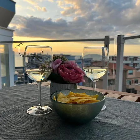Apartment Agm Airport Faro 15 *