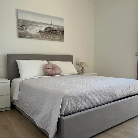 Agm Airport Faro 15 Apartment *
