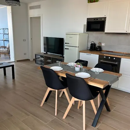 Apartment Agm Airport Faro 15 *